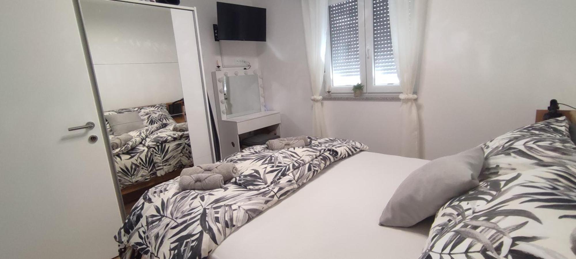 Sunny Oasis Apartment - High Ground Floor With Sunny Terrace & Private Garden!! Medulin Exterior foto